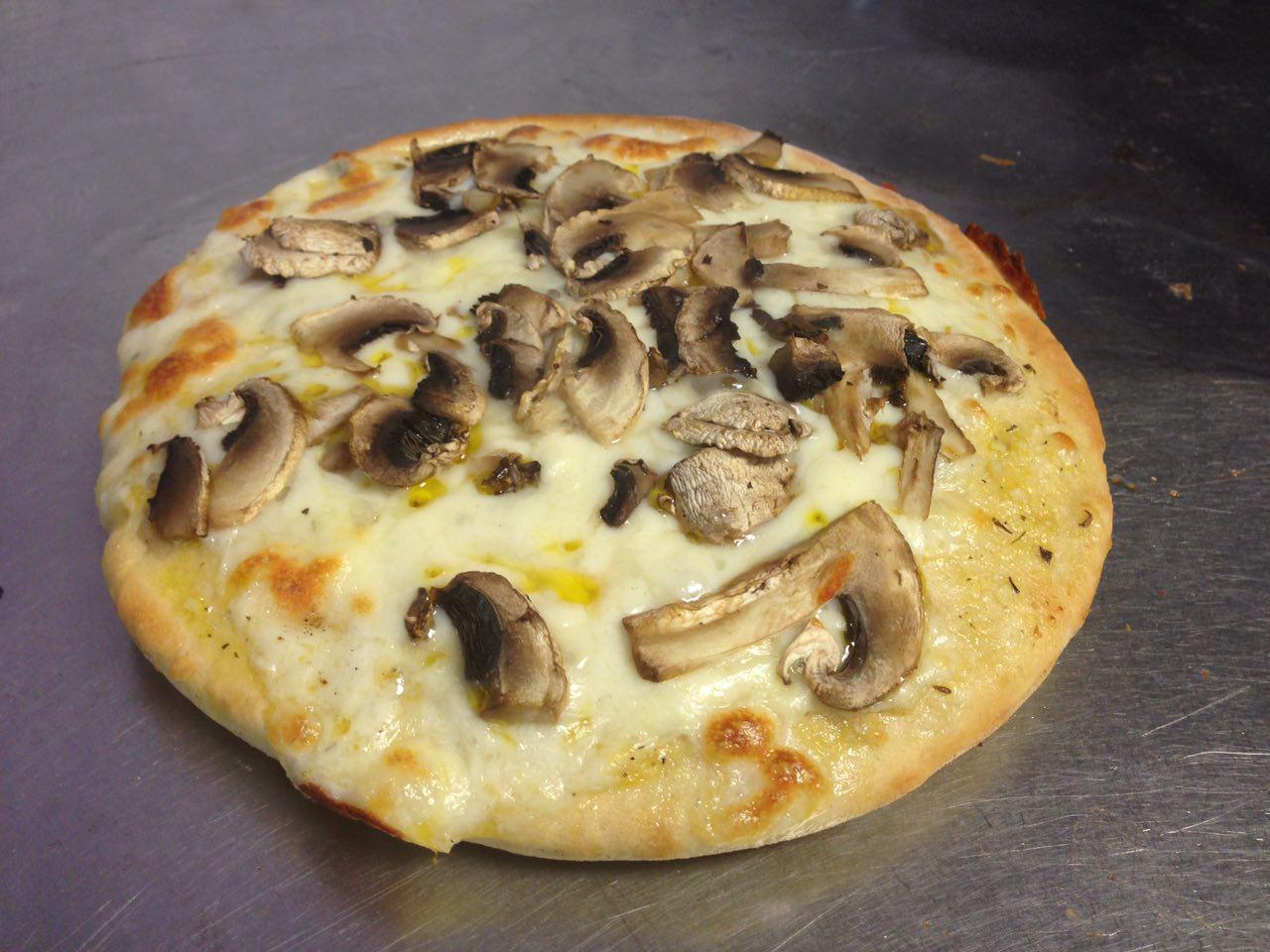 Garlic Bread with Cheese and Mushrooms